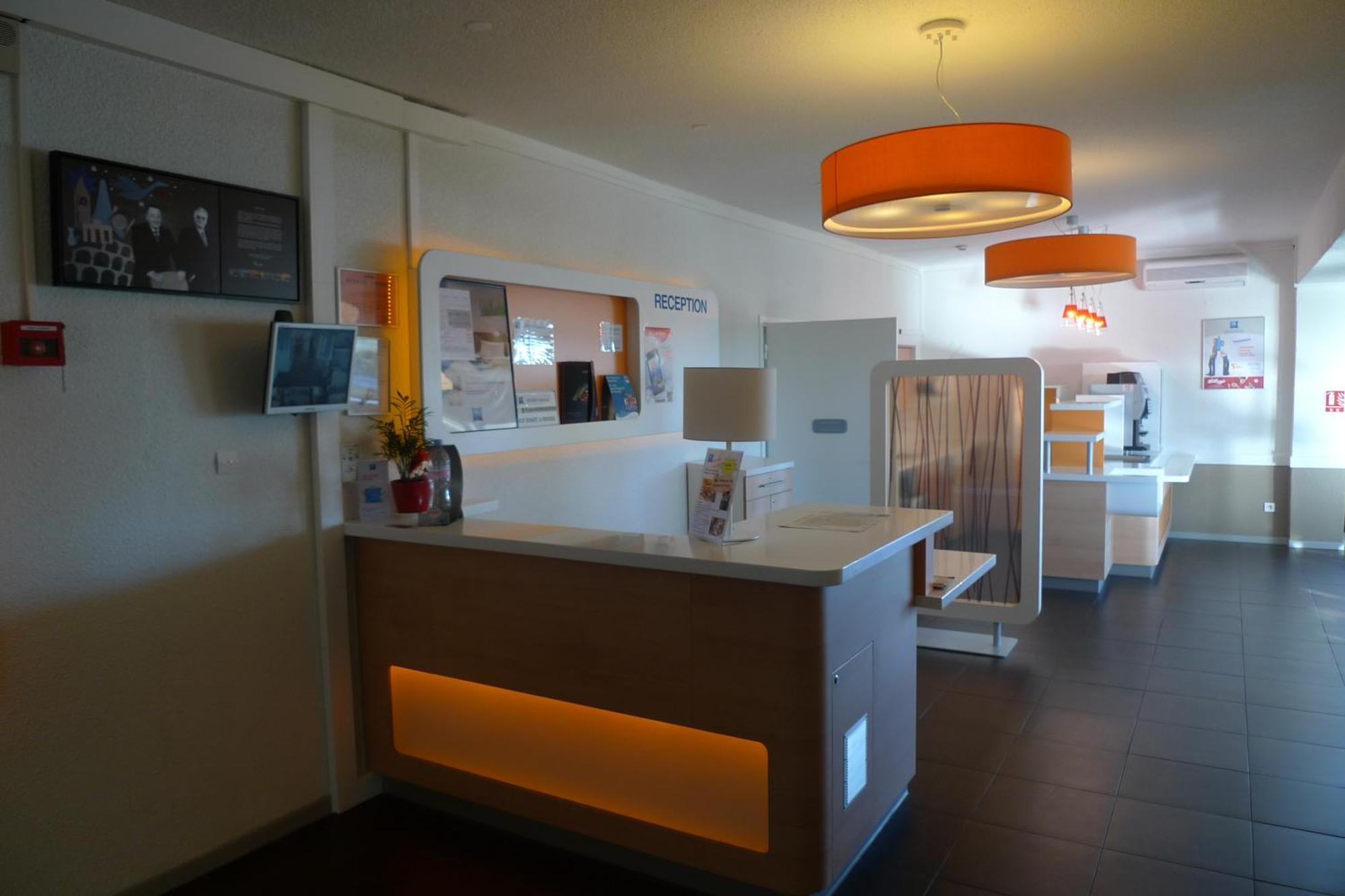 Hotel Ibis Budget Narbonne Sud A9/A61 Extérieur photo