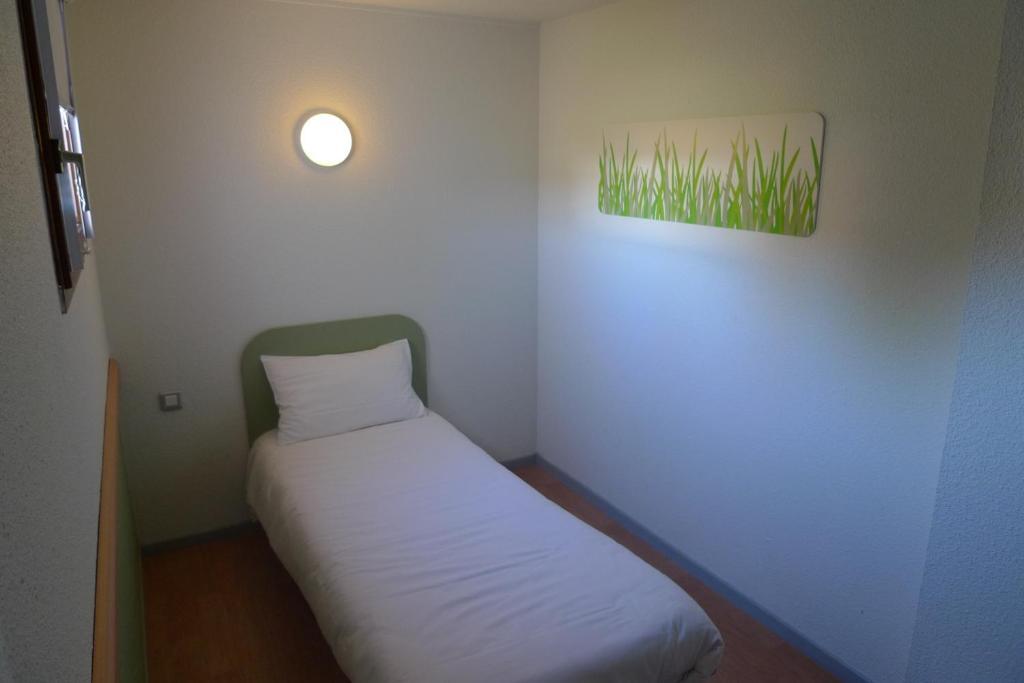 Hotel Ibis Budget Narbonne Sud A9/A61 Chambre photo