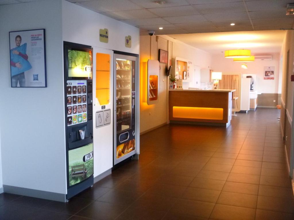 Hotel Ibis Budget Narbonne Sud A9/A61 Extérieur photo